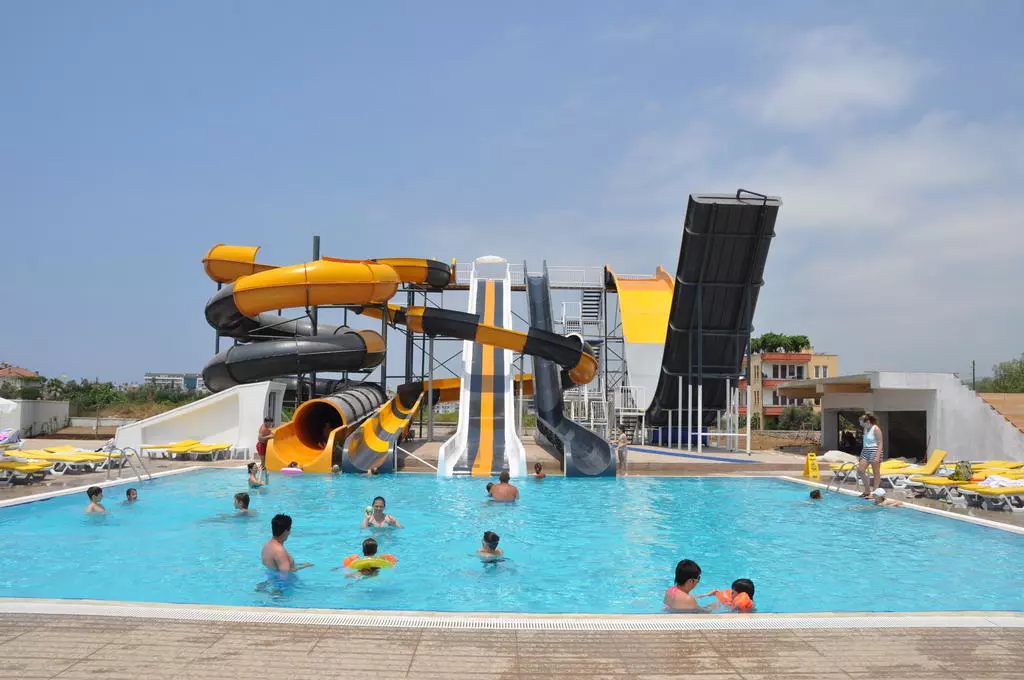 هتل سنزا د این ریزورت آلانیا